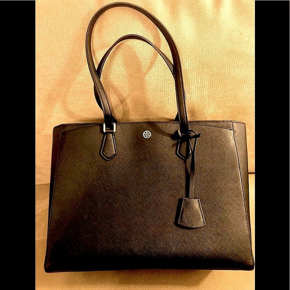 ❤️❤️Tory Burch Robinson Polished, Sophisticated and Refined - Picture 2 of 14
